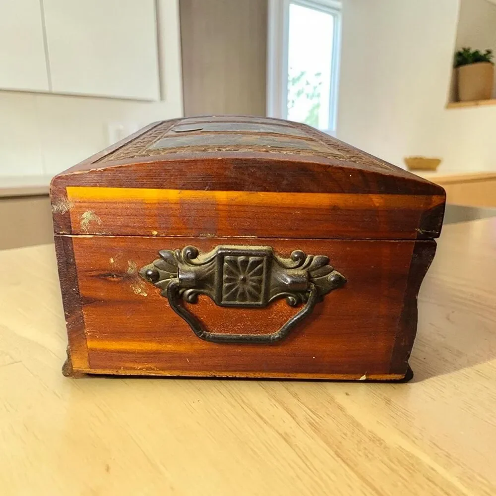 Vintage Carved Cedar Wood Jewelry Box Mirror Cottage Scene Footed Keepsake